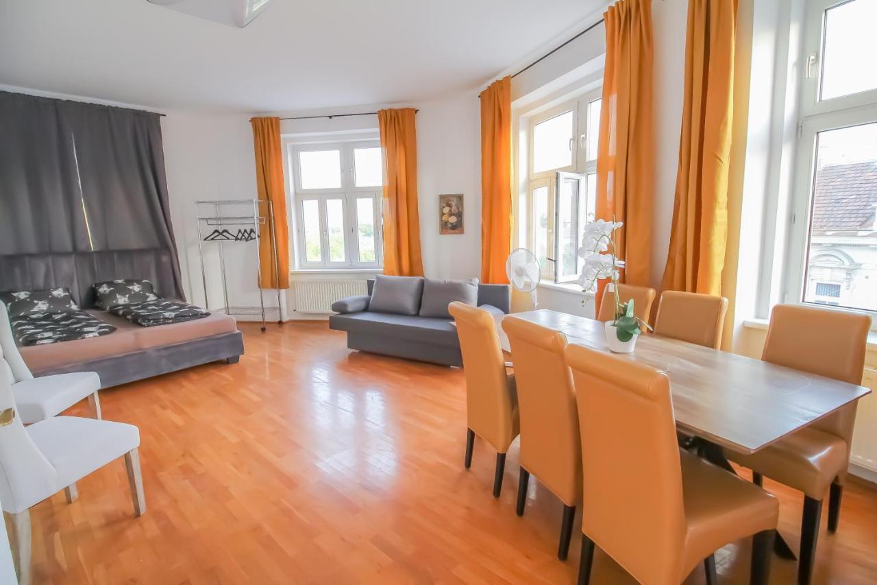 Family 3 Bedroom Apartment Lv7 Wien Eksteriør bilde
